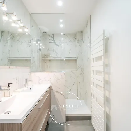 아파트 Arc De Triomphe Tranquility 2br By Airsuite